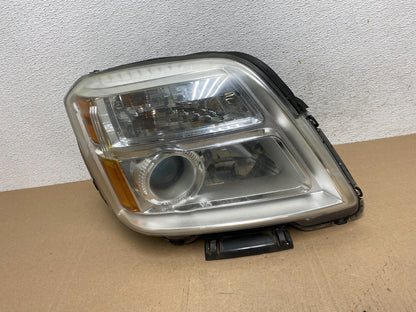 2010 to 2015 GMC Terrain Halogen Passenger Right Rh Side Headlight AE6638 DW0