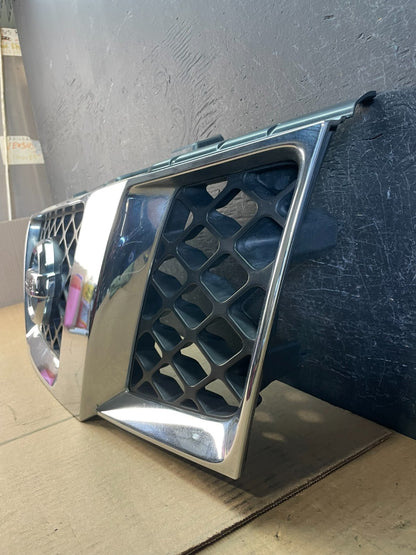 2005 2006 2007 Nissan Pathfinder Chrome Front Upper Grill Grille AD0196 DG1