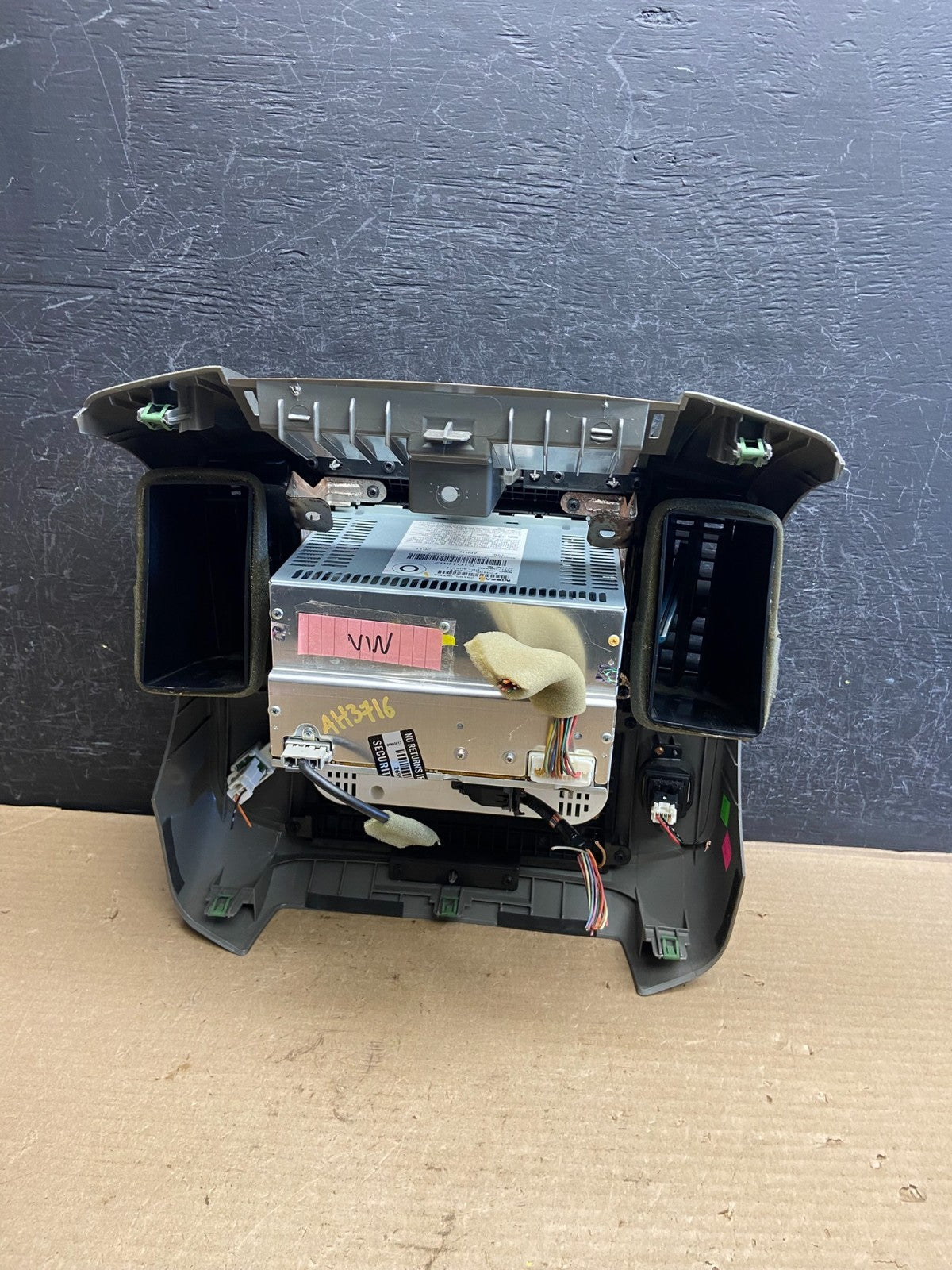 2009-2012 Nissan Frontier Xterra Radio Climate Control Bezel Center AH3716 DG3