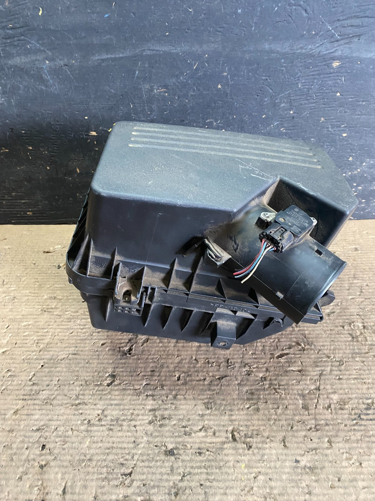 2007 to 2011 Toyota Camry Air Cleaner Intake Filter Box OEM S3625 DG3