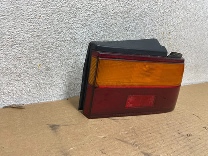 1986 - 1989 Honda Accord Right Passenger RH Tail Light AH4229 DG1