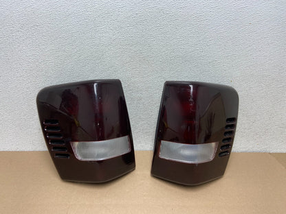 1999 - 2004 Jeep Grand Cherokee WJ Left+Right Side Set Tail Lights AG6576 DW0