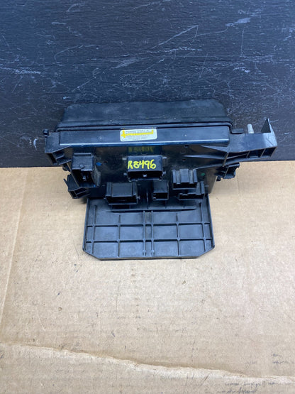 2008 2010 Chrysler 300 Charger Totally Integrated Module Fuse Box AD7308 DG1