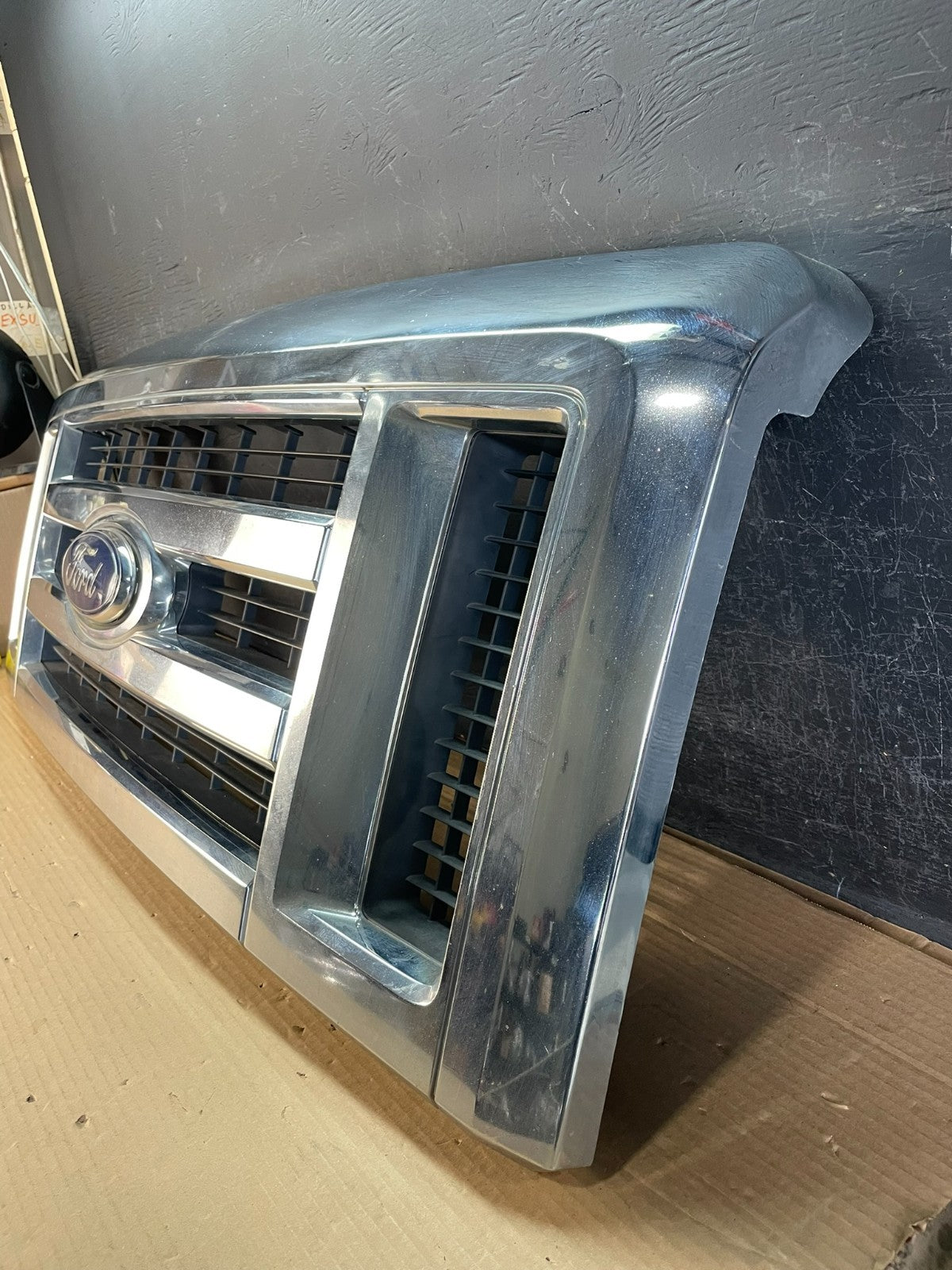 2008 to 2014 Ford Econoline E150 E250 Front Upper Chrome Grill Grille af3328 DG1