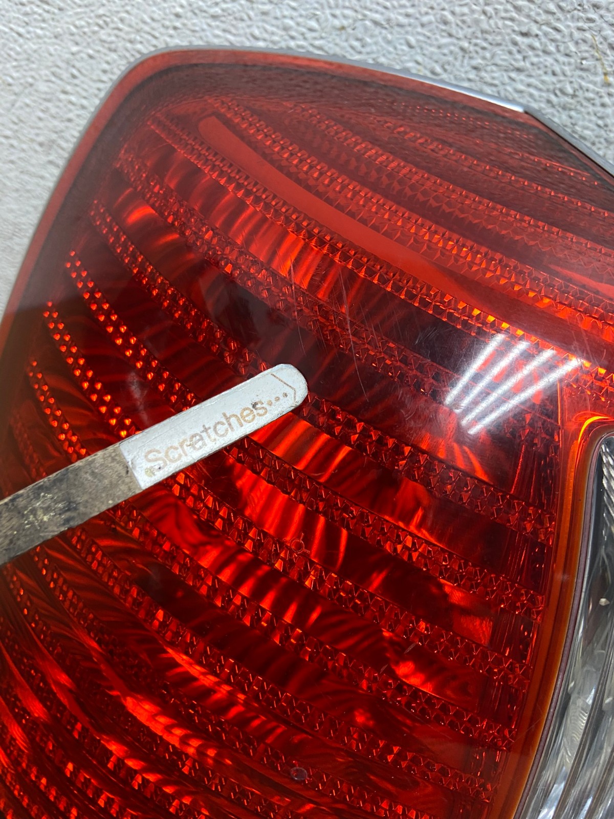 2004 2005 Hyundai XG350 XG Left+Right Tail Lights AI3362 LK3