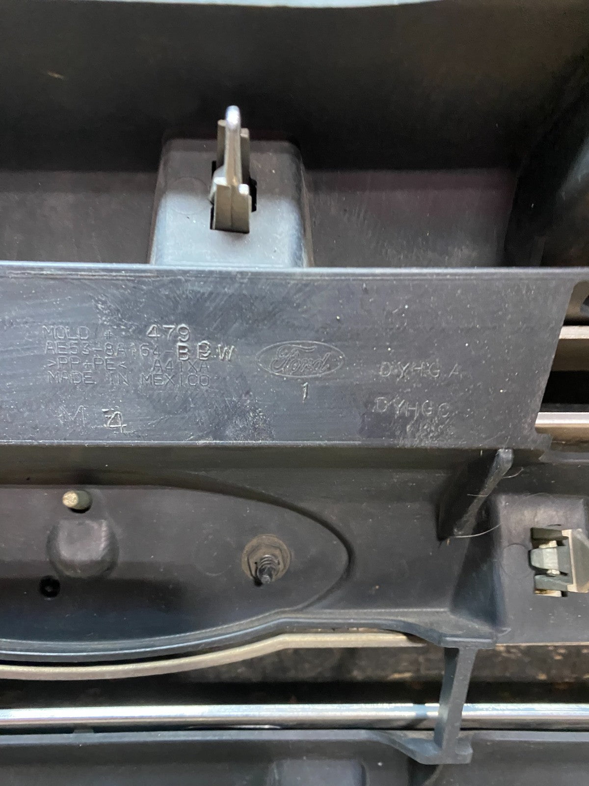 2010 2011 2012 Ford Fusion Front Upper Chrome Grill Grille OEM aa9178 DG11