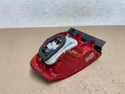 2012 to 2015 Volkswagen Passat Right Passenger Rh Side Tail light AE9725 LK6