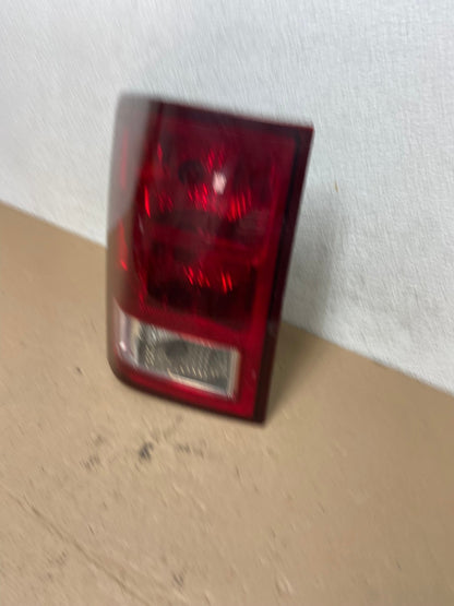 2005 to 2006 Jeep Grand Cherokee Left Driver Side Lh Tail Light AF4656 LK1