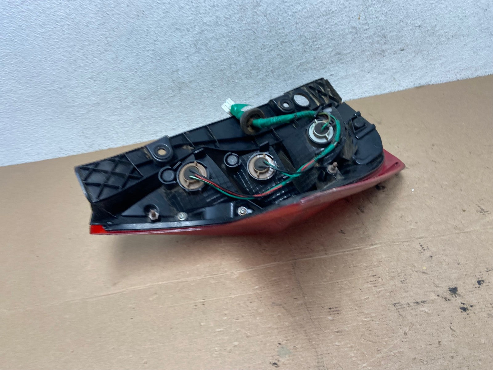 2014 - 2019 Nissan Versa Note Hatchback Right Passenger Tail Light AF4728 LK6