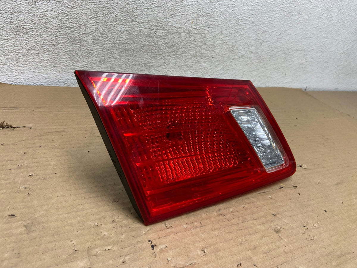2007 2008 2009 Lexus Es350 Left Driver Lh Inner Tail Light AG8187 LK1