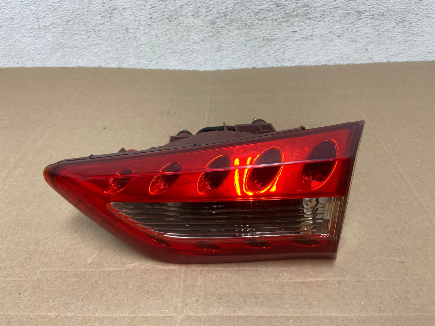 2009-2017 Infiniti FX35 FX50 QX70 Right Passenger Inner Tail Light AE4842 LK0