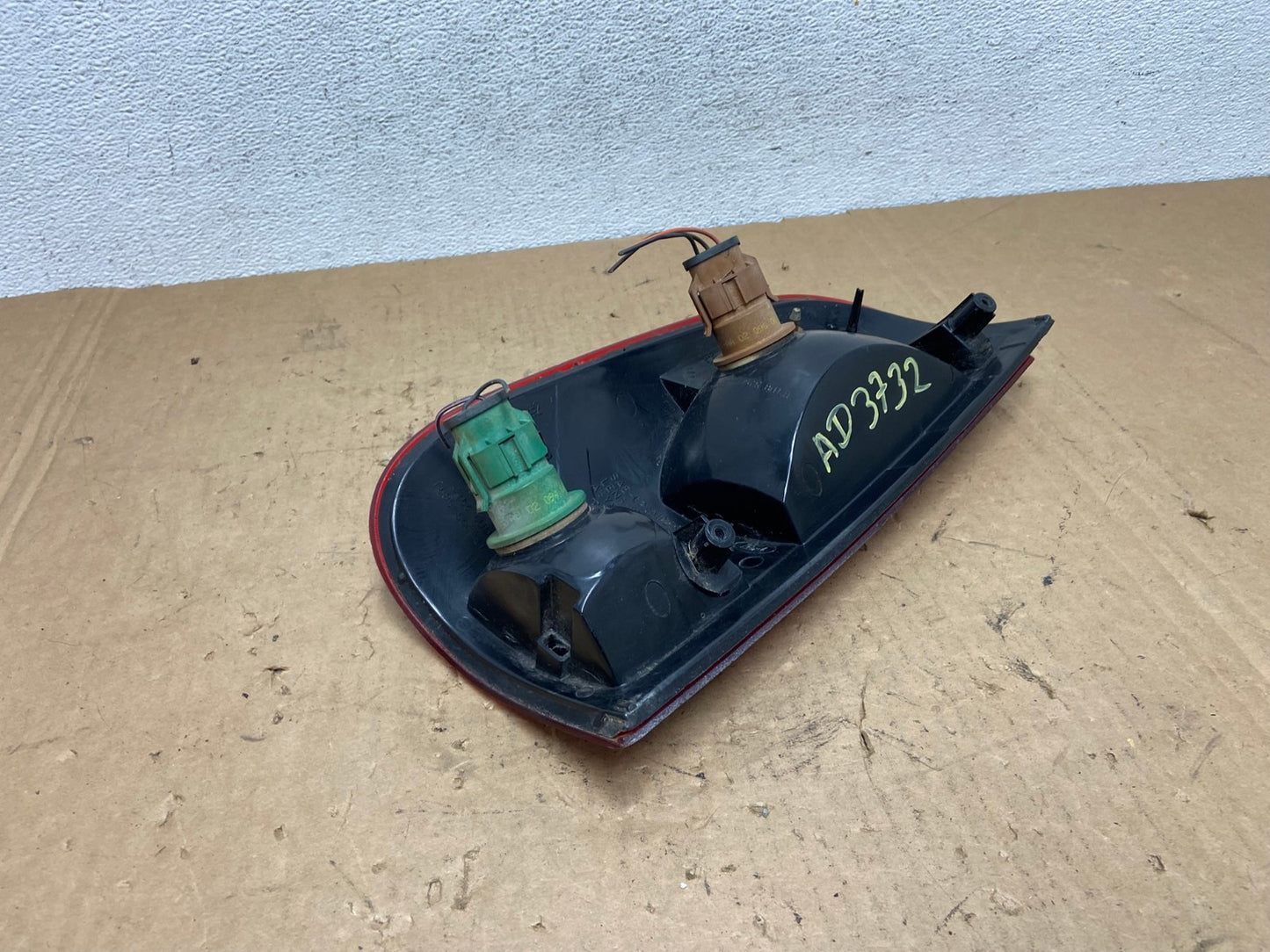1997 to 2003 Ford F150 F-150 Right Passenger RH Side Tail Light AD3732 LK5