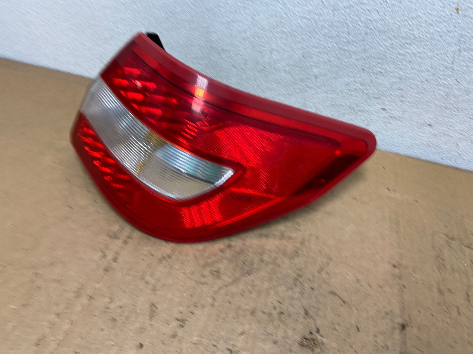 2007 to 2009 Lincoln MKZ Zephyr Right Passenger RH Side Tail Light AD0609 LK1