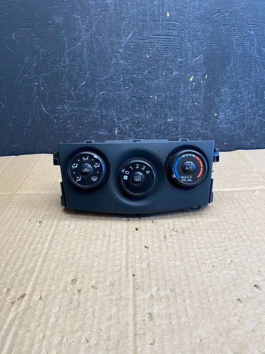 2009 to 2013 Toyota Corolla Matrix Climate Heater A/C AC Control Panel ac9440 DG0
