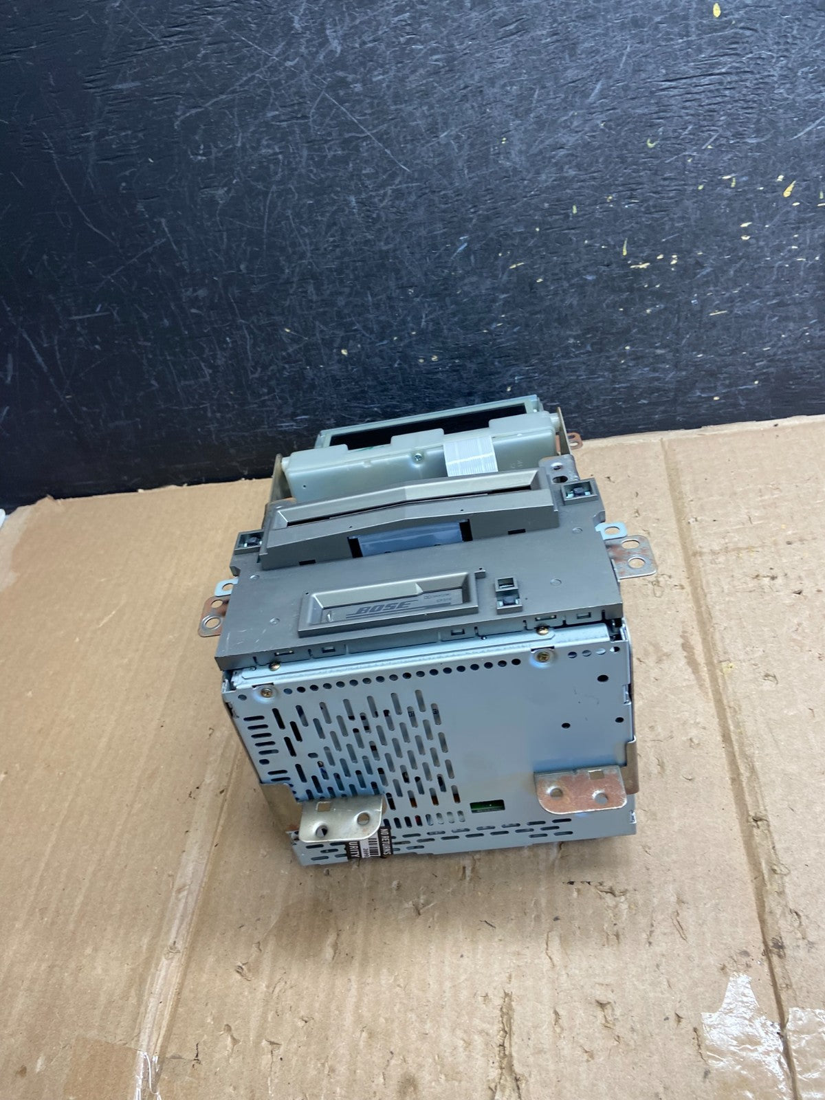 2004 - 2005 Nissan Maxima Screen Radio CD Navigation AI2856 DG3