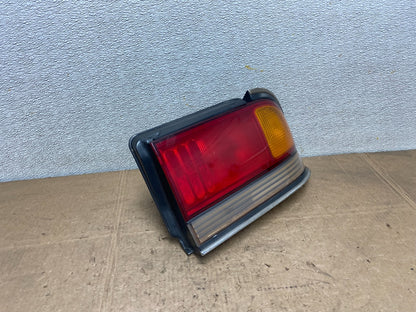 1992 to 1993 Mitsubishi Galant Right Passenger RH Side Tail Light y6841 DG2