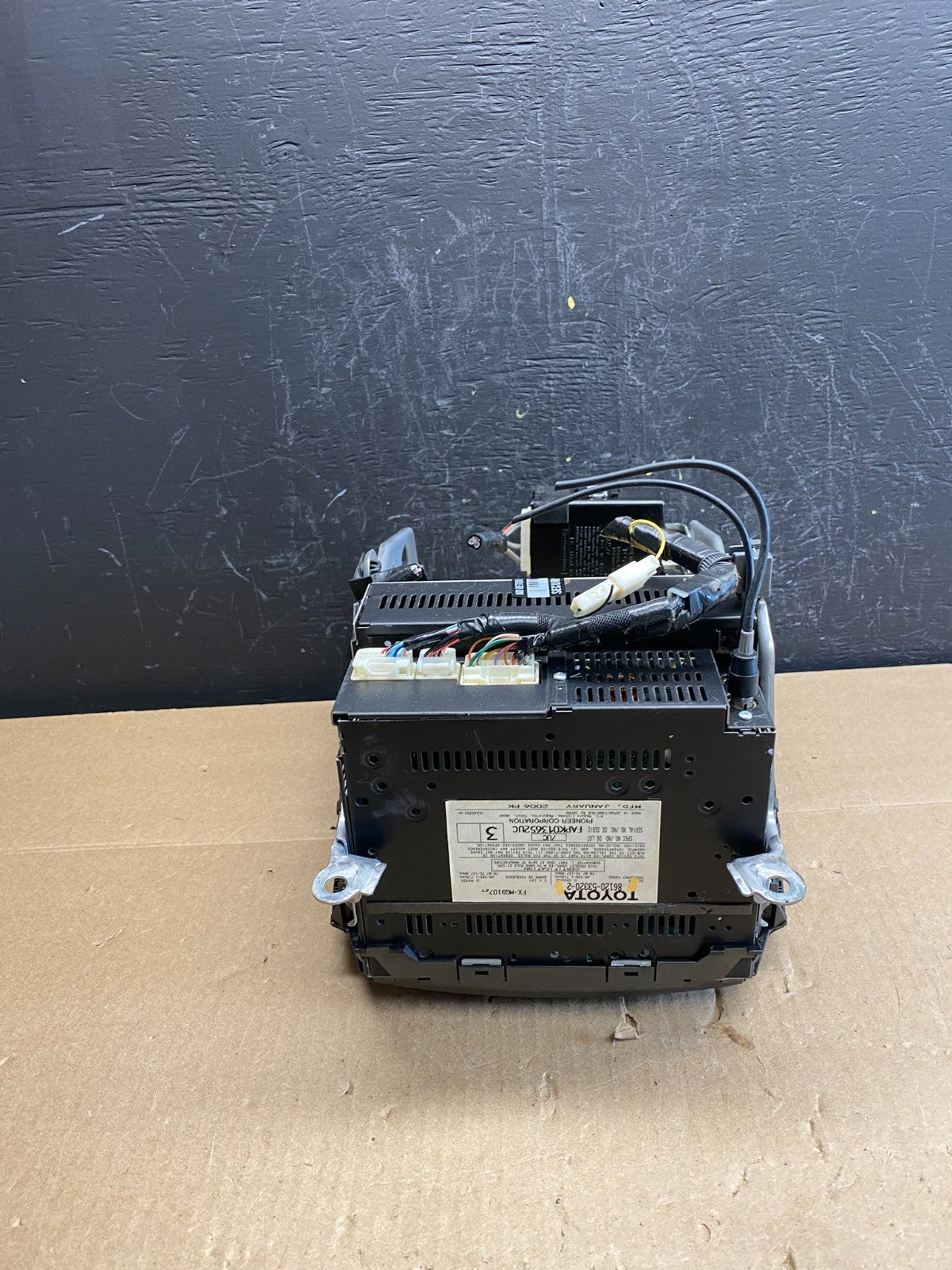 2006 to 2009 Lexus IS250 Screen Radio AM-FM CD Tuner Head Unit AC6290 DG4