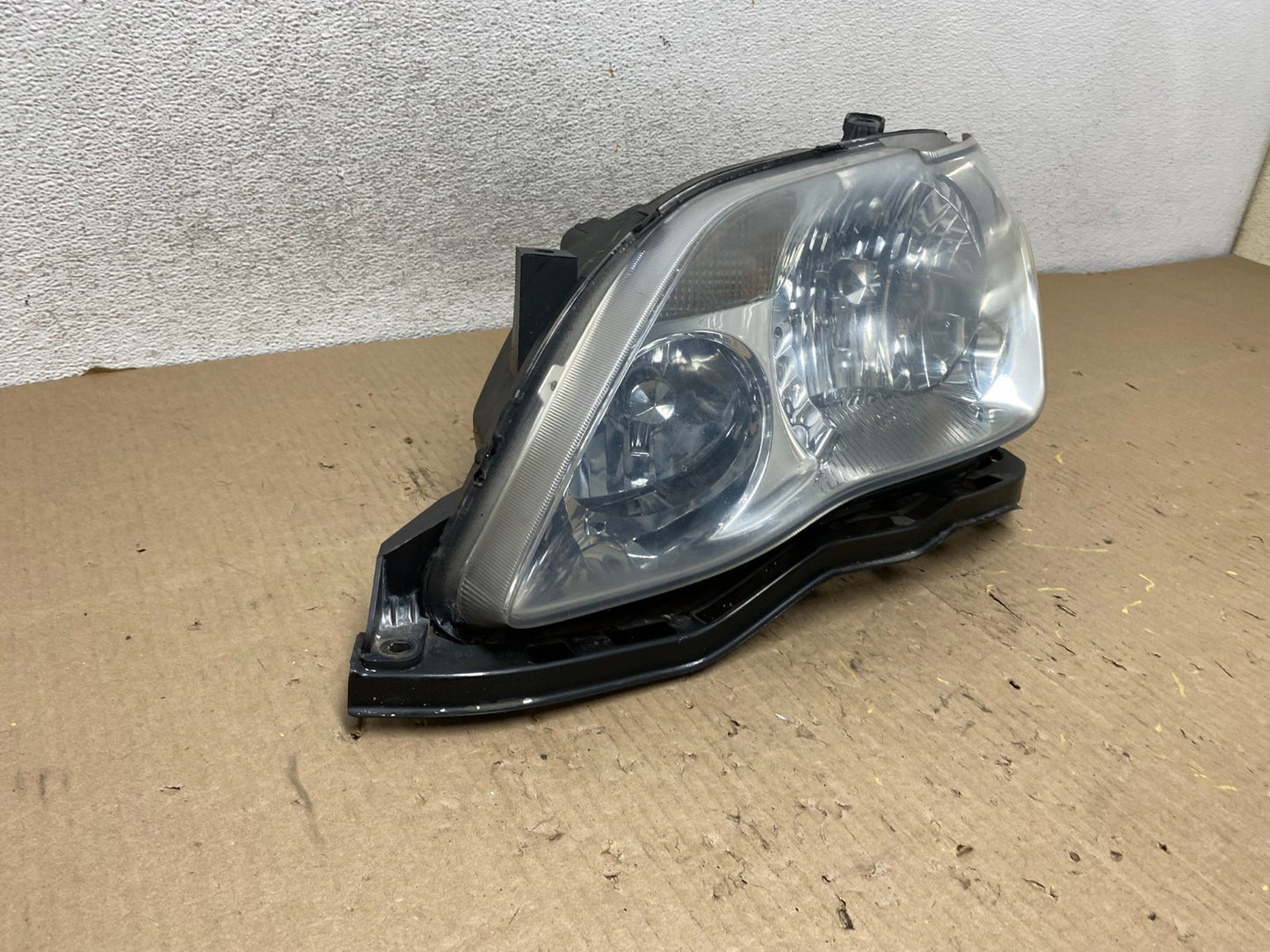 2005 2006 2007 Toyota Avalon Left Driver Lh Side Halogen Headlight AG8072 DW1