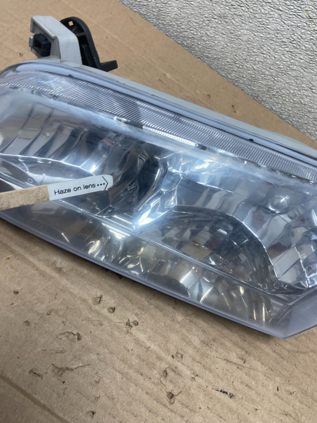 2000 to 2001 Toyota Camry Front Left Driver Side Headlight TYC AA8798 DW3