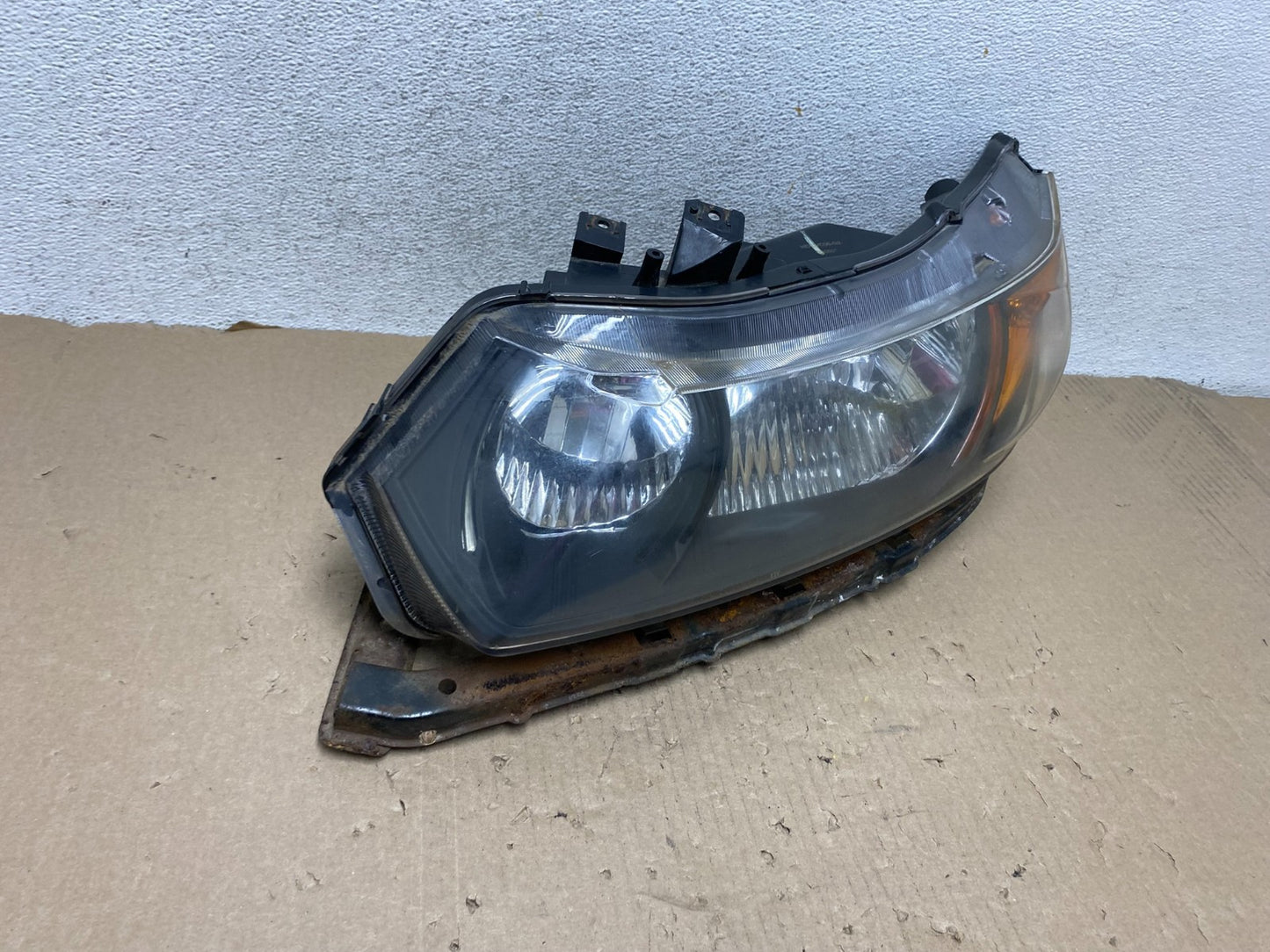 2006 to 2008 Honda Civic Coupe Headlight Halogen Left Driver Side AG6971 DW2
