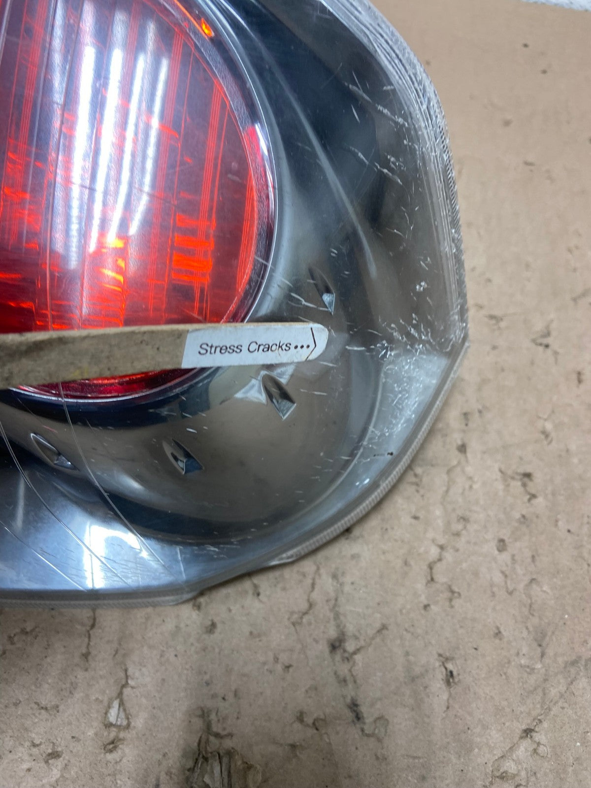 2005 to 2006 Nissan Altima Tail Light Right Passenger RH Side AG5621 LK4