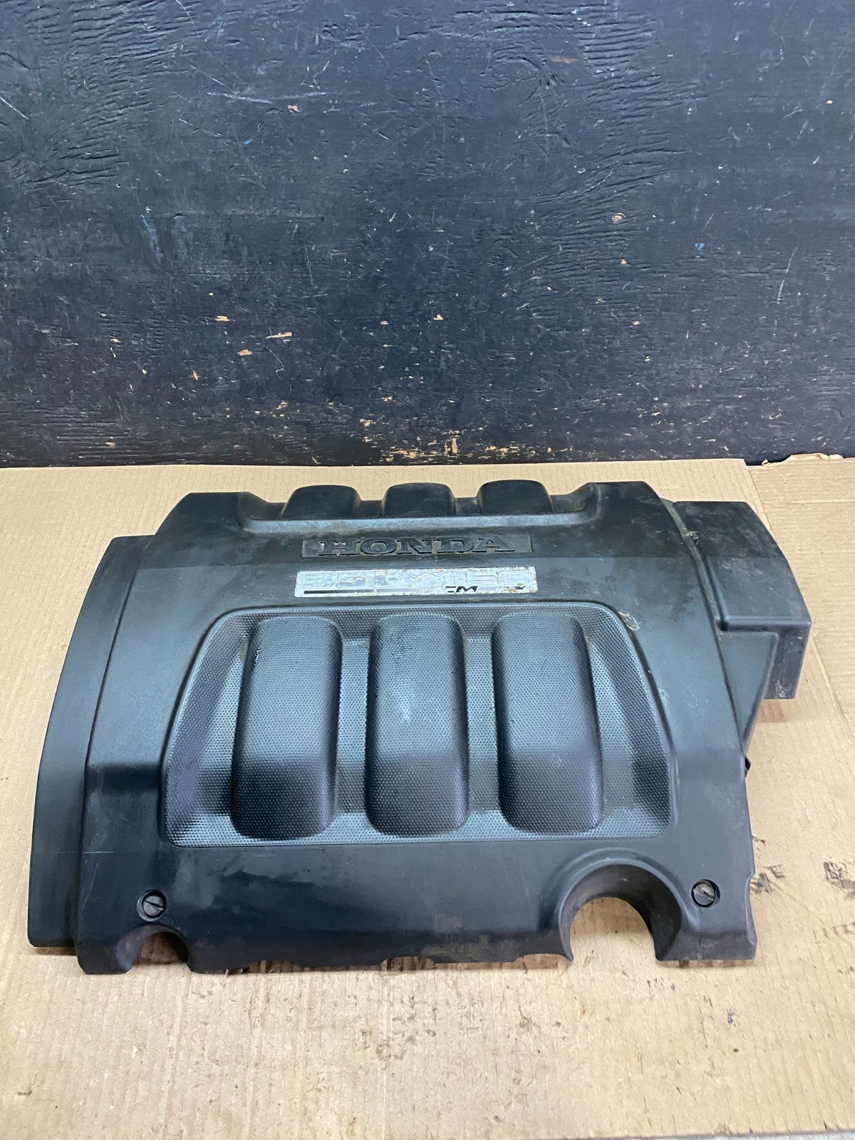2005 to 2007 Honda Odyssey Black Engine Cover 3.5L No # q3122 DG0
