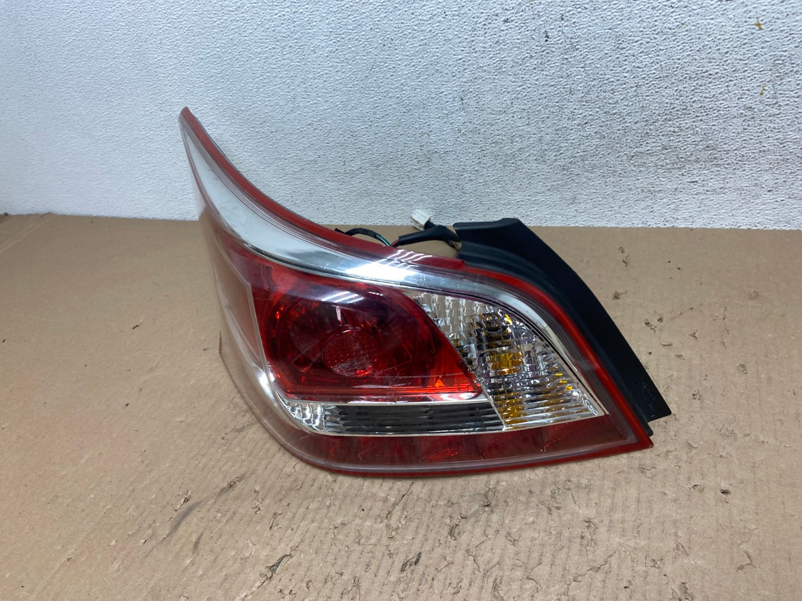 2013 2014 2015 Nissan Altima Left Driver LH Side Tail Light AE8894 LK1