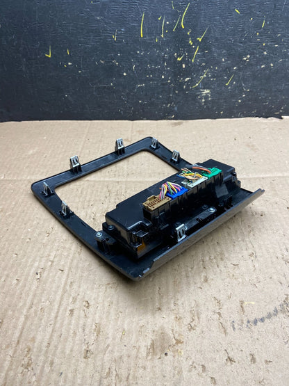 2013 to 2017 Chevrolet Traverse Radio Bezel Ac Heater Climate Control Y5479 DG4