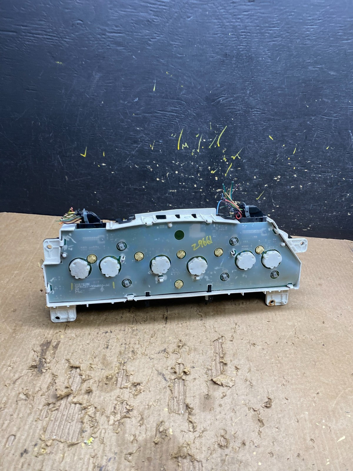 2006 Ford E350 Gauge Speedometer Cluster OEM z9661 DG3