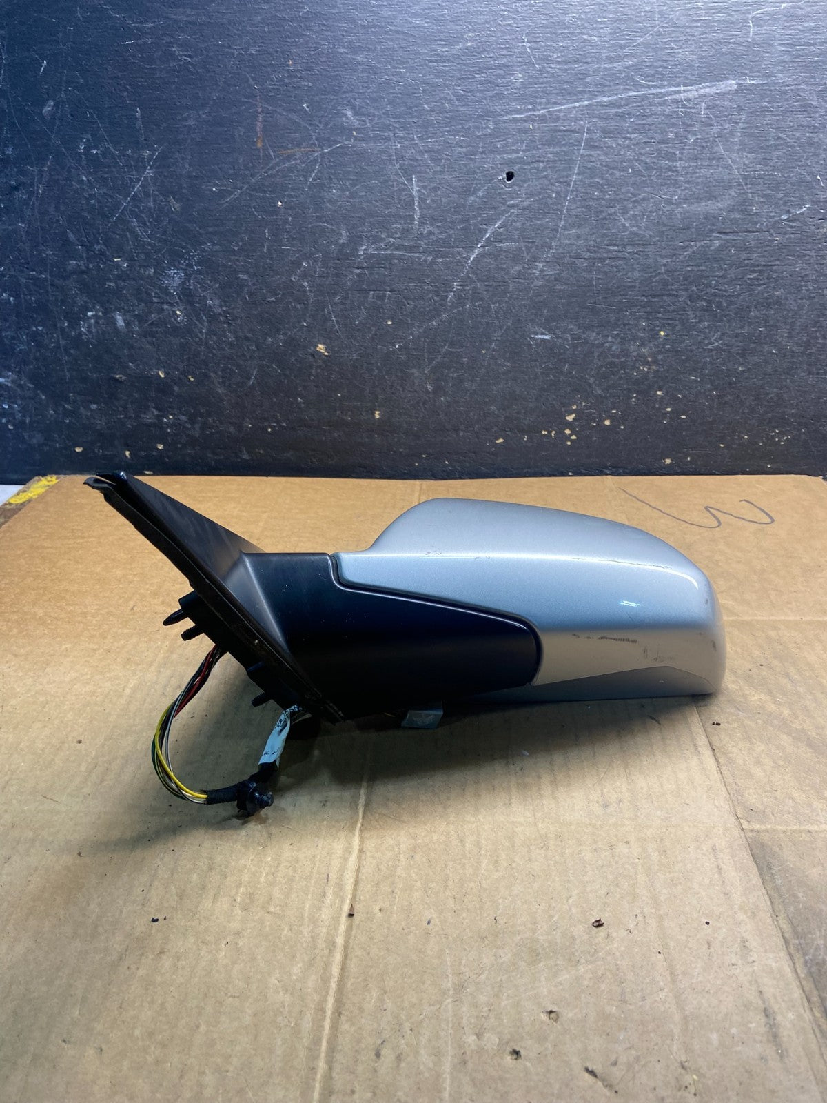 2008 to 2014 Cadillac CTS Left Driver Lh Power Door Mirror Oem Y3822 MS3