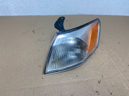 1997 1998 1999 Toyota Camry Left Driver LH Turn Signal AB6159 DW2