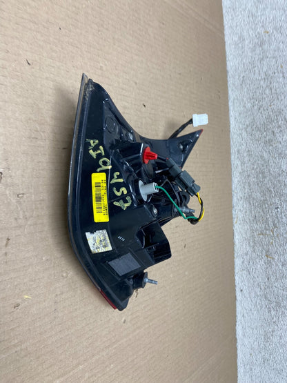 2017 - 2020 Nissan Rogue Inner Right Passenger RH Side Tail Light AI9457 LK5