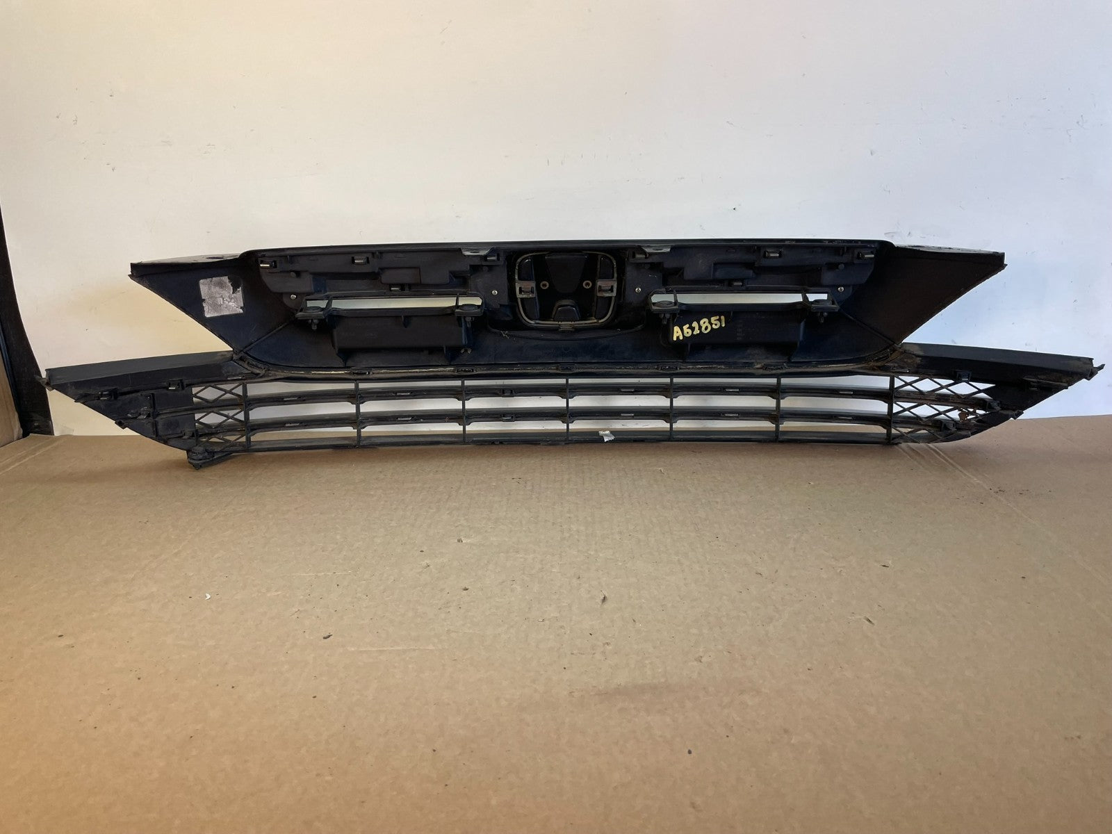 2007 2008 2009 Honda CR-V CRV Front Upper Grille Grill AG2851 DG3