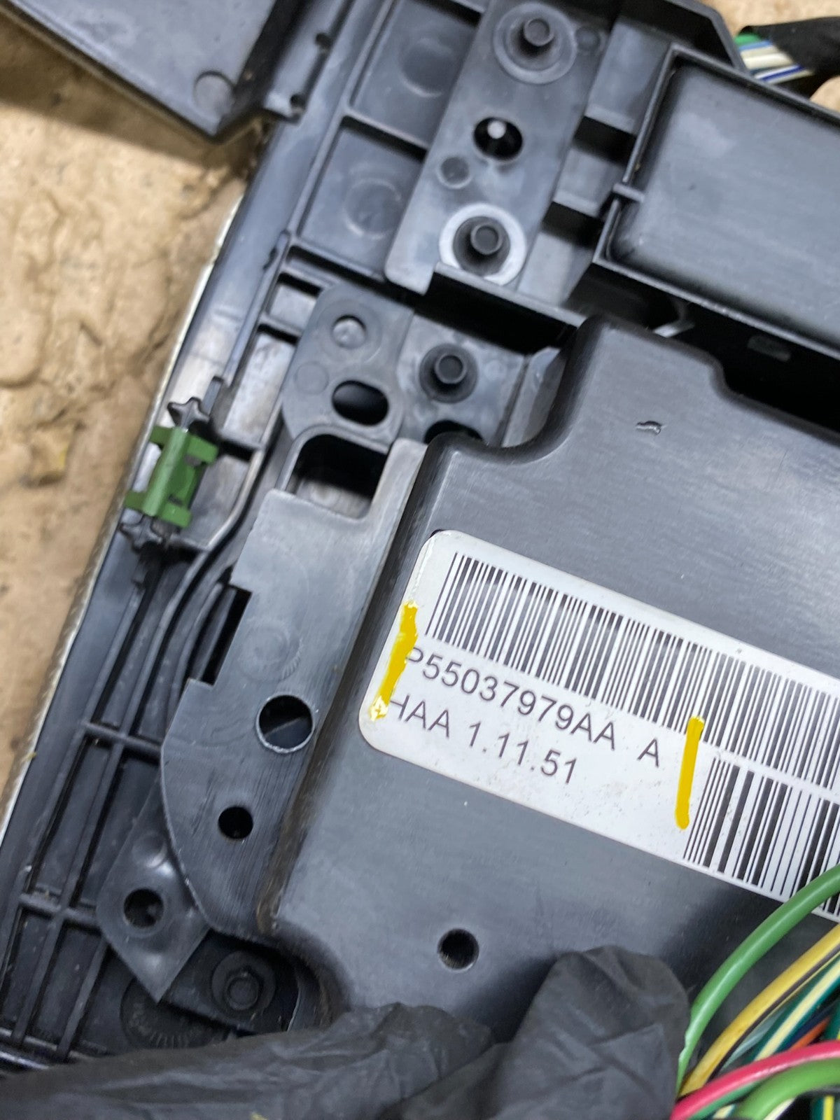 2008 2009 2010 Jeep Grand Cherokee A/C Climate Control Bezel T8638 DG5