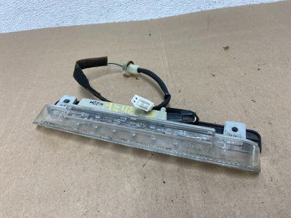 2004 to 2009 Mazda 3 Hatchback Center 3RD Third Brake Tail Light AE4885 DG5