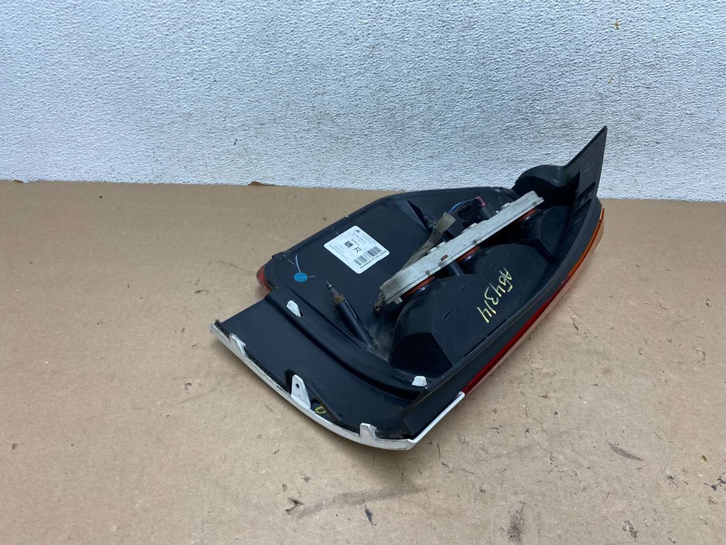 2002-2009 GMC Envoy Right Passenger RH Side Tail Light AG43144