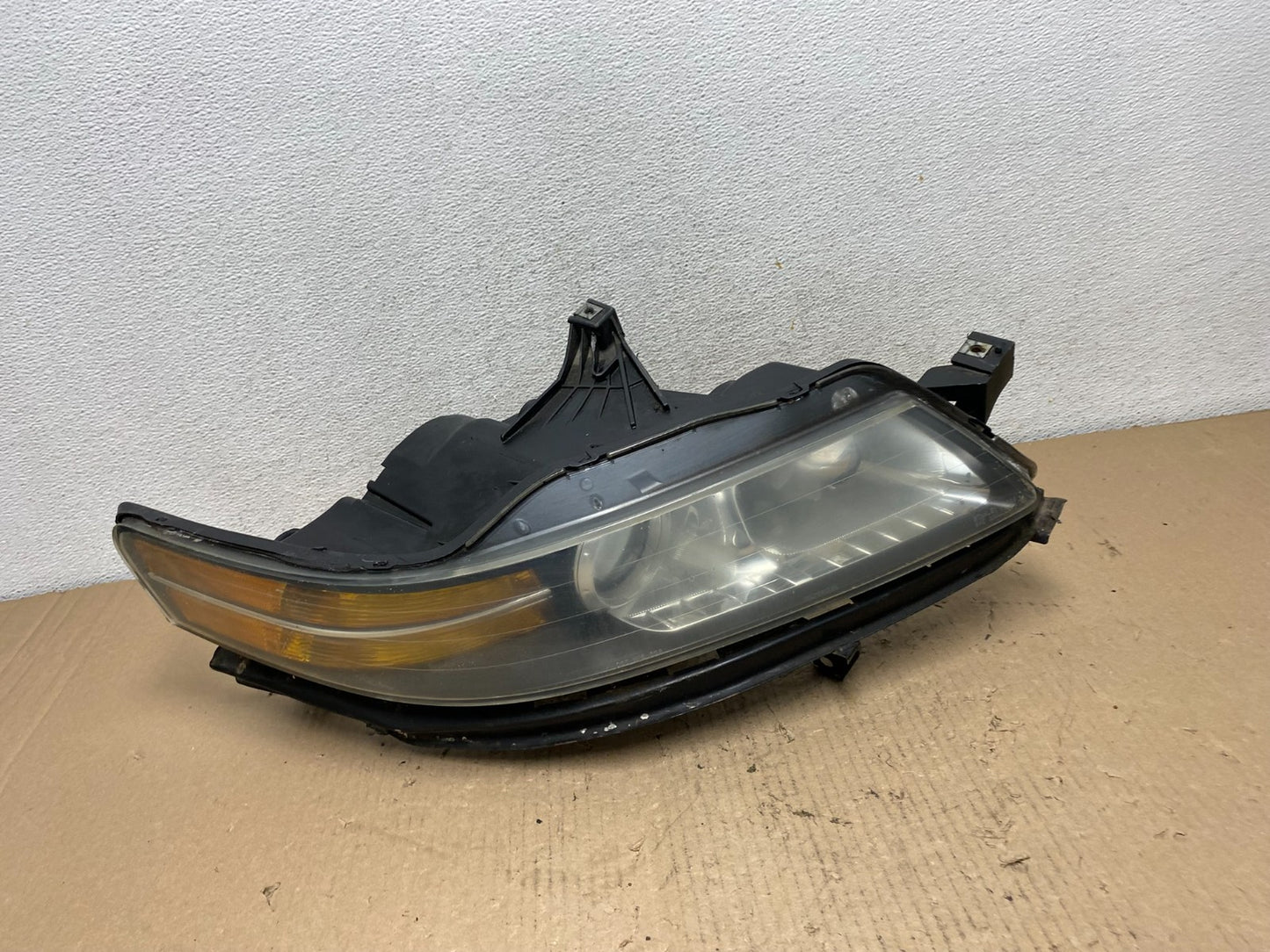 2004 2005 2006 Acura TL Headlight Right Passenger Side Xenon HID AF3283 DW0