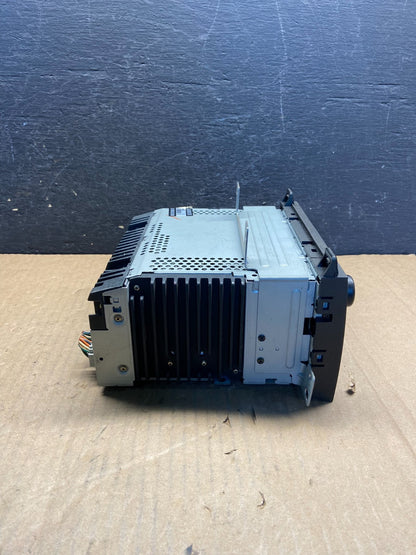 2003 - 2005 Lincoln Town Car RDS AM/FM Radio Tape CD Player AG1515 DW2
