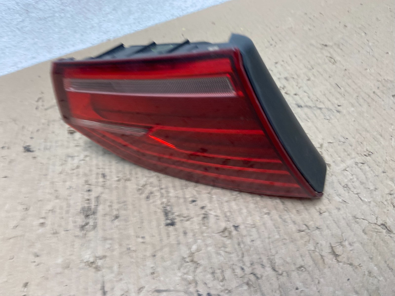 2013-2016 Volkswagen Jetta Hybrid Left Driver LH Inner Tail Light AF7159 DW1