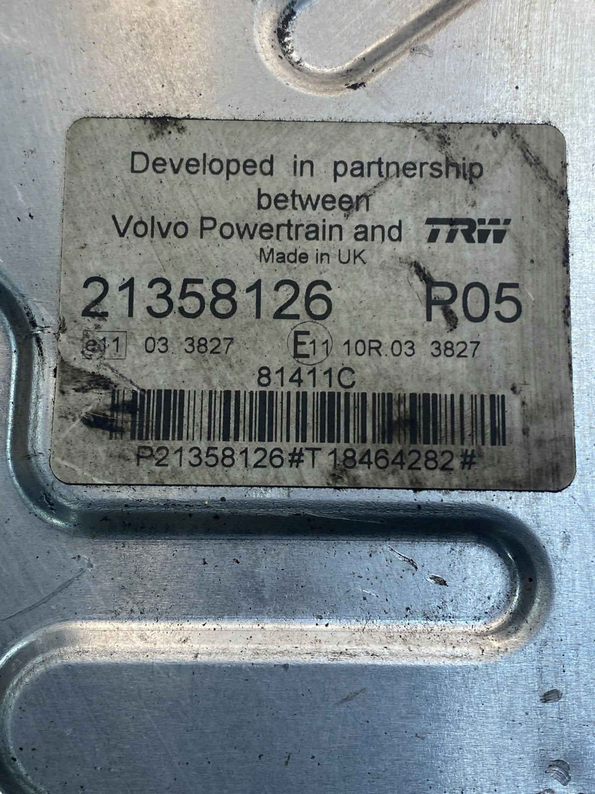 Volvo Mack  21358126 P05 Engine Controller Module ECM ECU AA09343