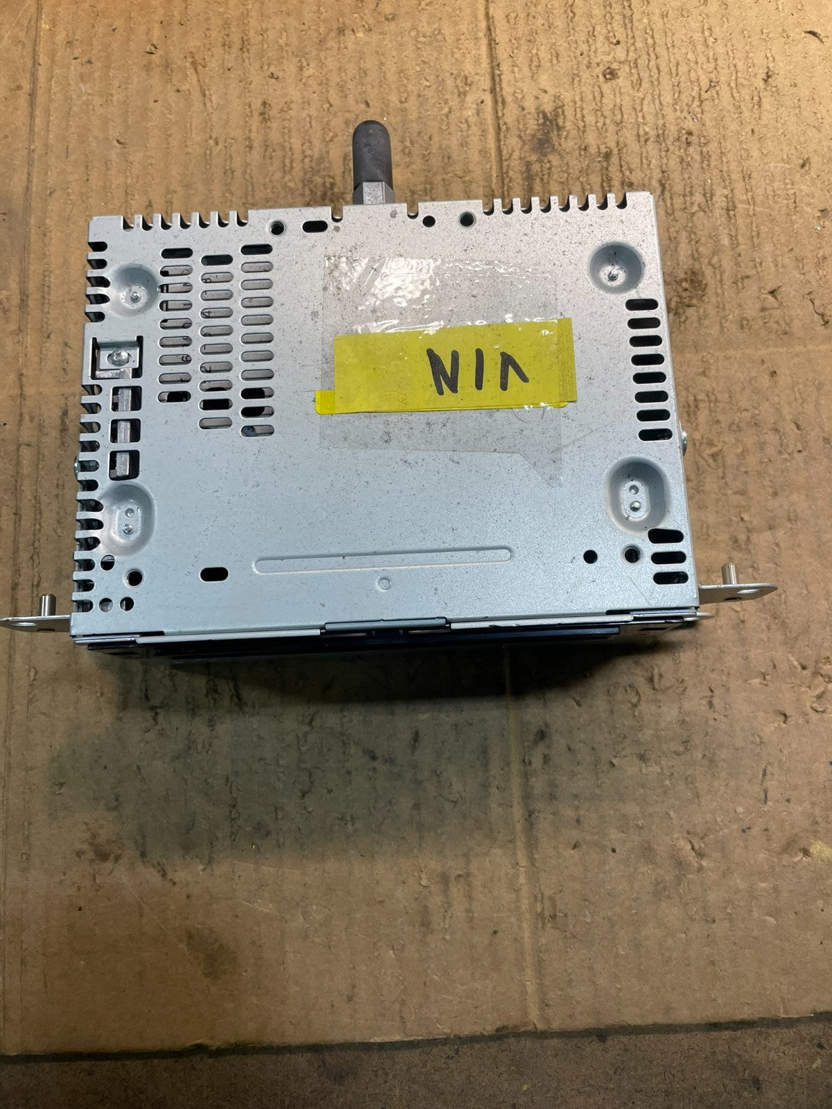 2013 to 2014 Ford Explorer Audio Equipment Radio Receiver AM FM CD y7399 DG4