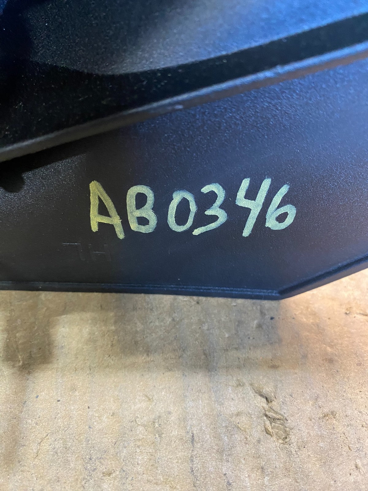 2005 Chevrolet Express Savana Left Driver LH Side View Mirror AB0346 MS10