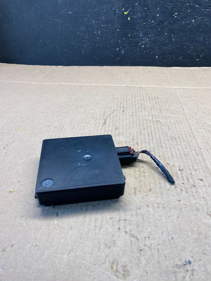2013 to 2018 Ford Lincoln Rear Radar Blind Spot Module OEM r5957 DG4