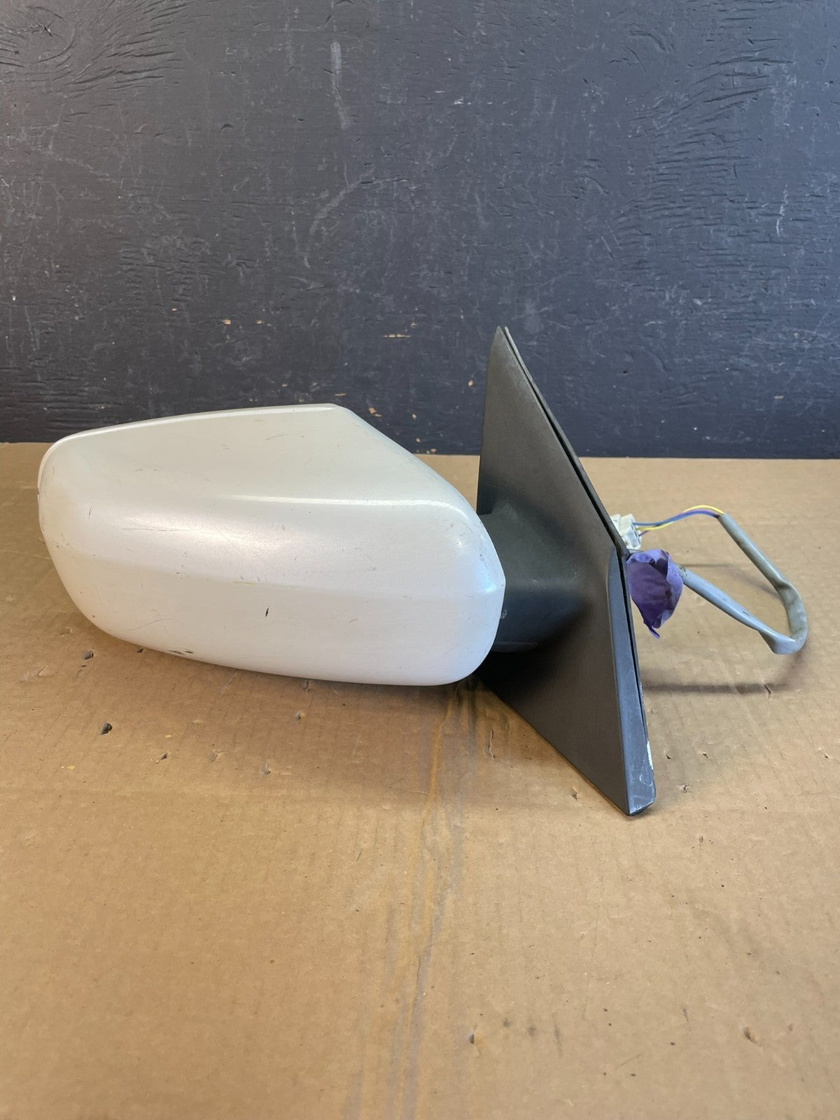 2004 to 2012 Mitsubishi Galant Right Passenger Side View Door Mirror AC97770