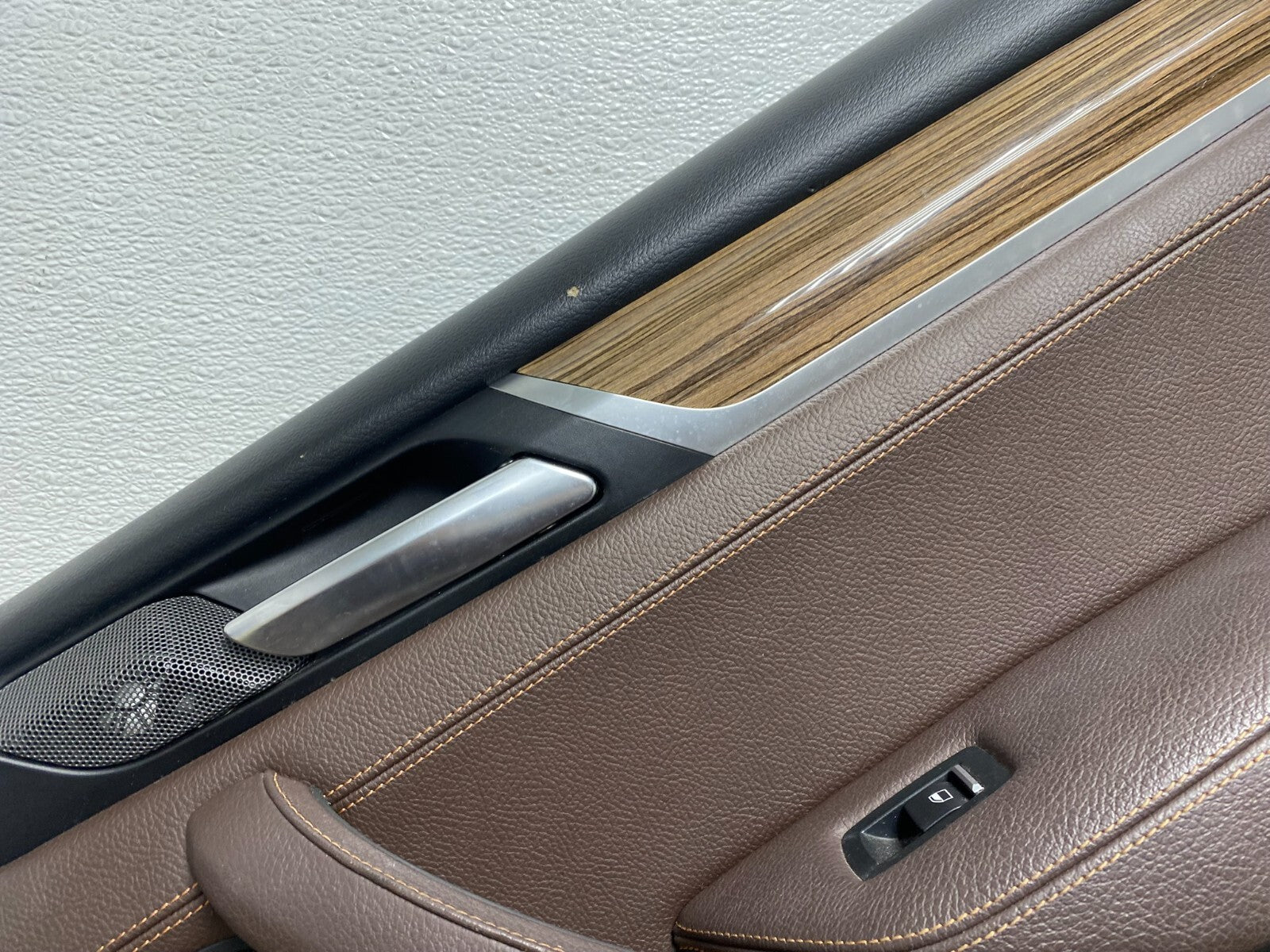 2015 to 2018 BMW X4 Rear Right Passenger Side Door Trim Panel M4052 OEM DG3