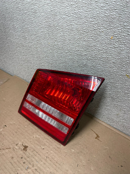 2009-2011 Dodge Journey Right Passenger side Tail Light Inner Oem AA9970 LK0