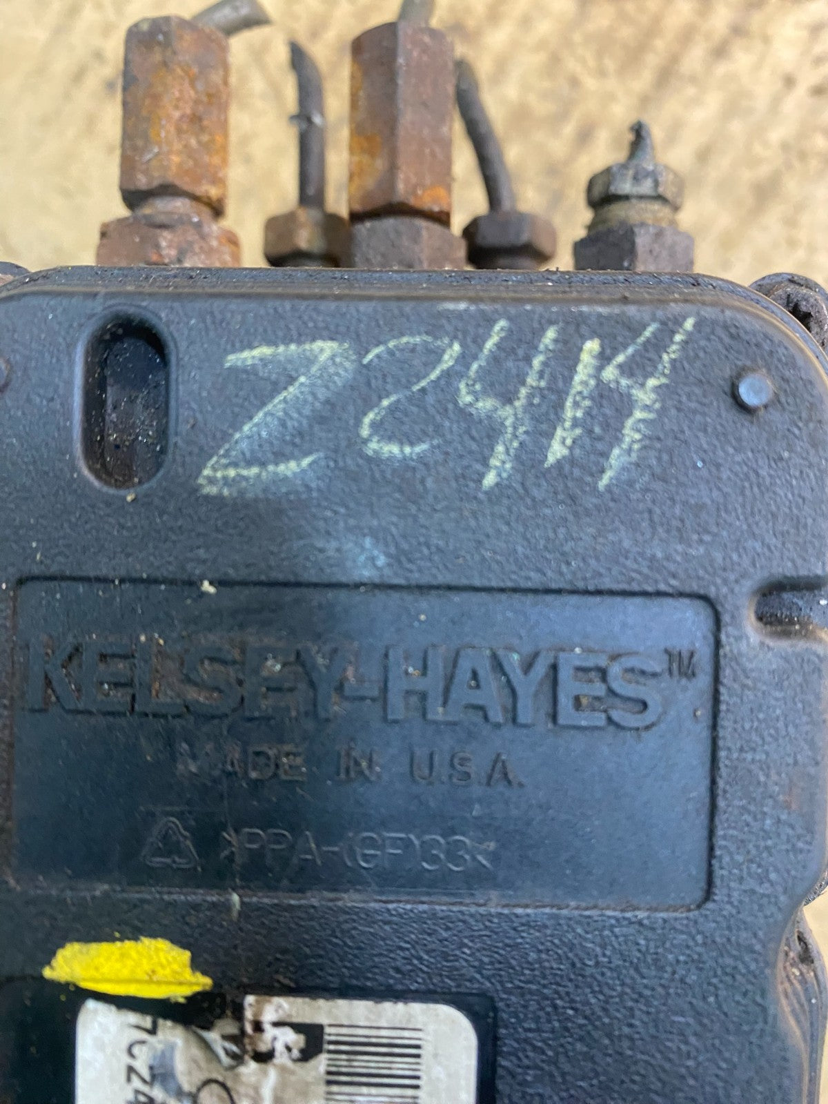 2009 2010 Ford E250 E350 Econoline Anti-Lock ABS Antilock Brake Pump Z2414 DG8