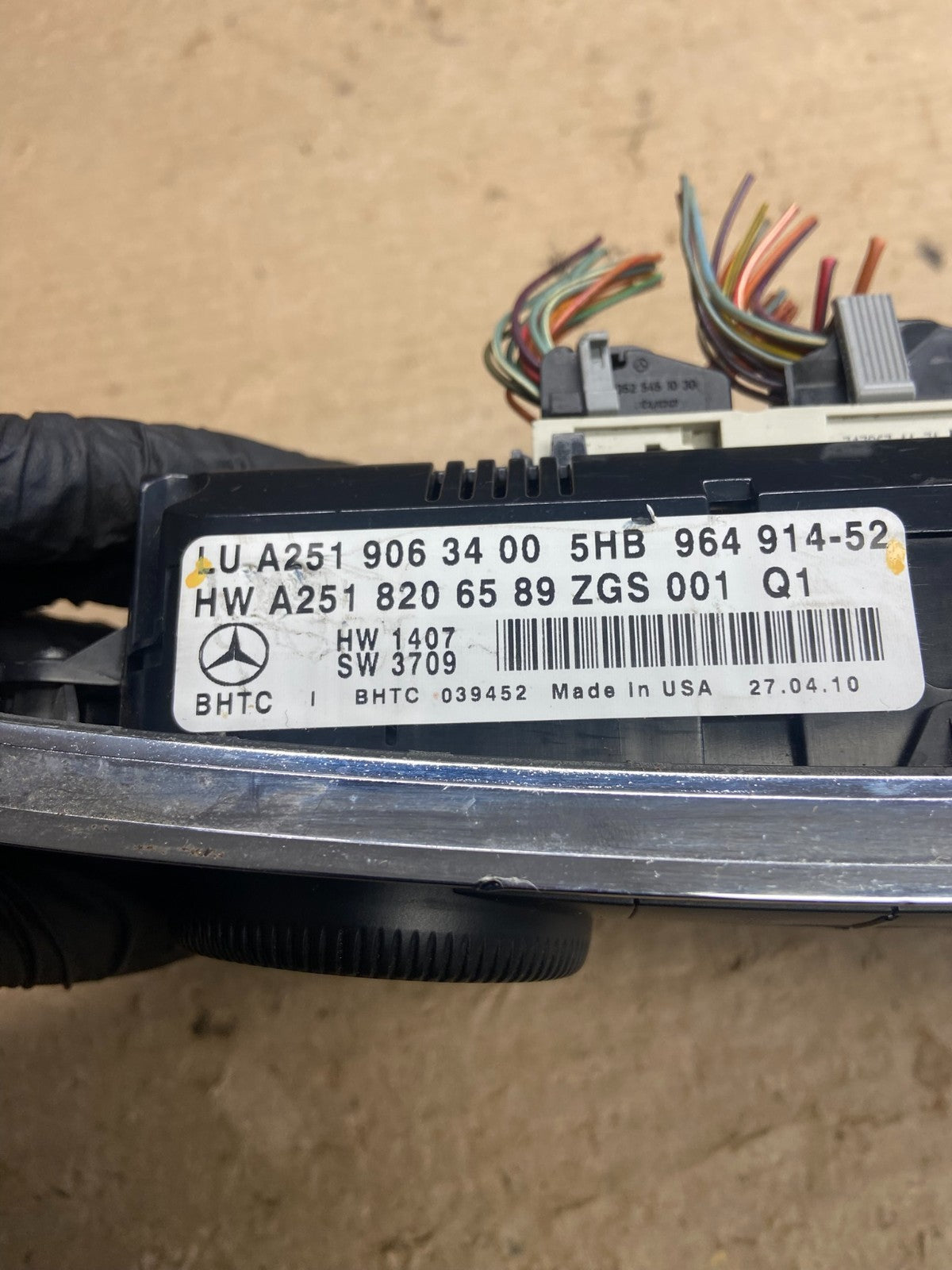 2006 to 2010 Mercedes W251 R350 AC Temp Heater Climate Control ah5383 DG4