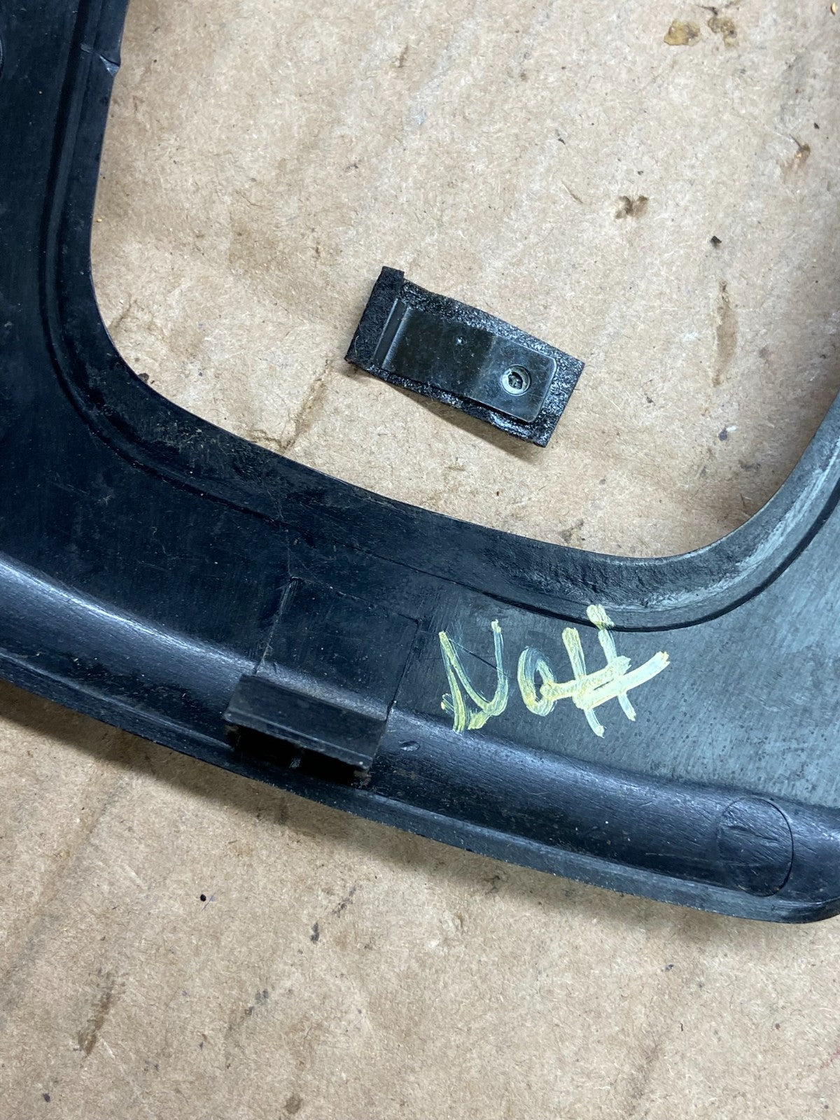 2003 - 2008 Subaru Forester Center Console Shifter Bezel  Trim y2461 DG8