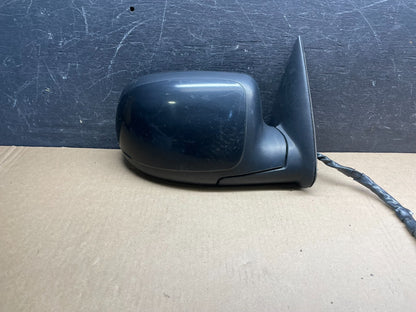 2003 to 2006 Gmc Yukon Right Passenger Turn Signal View Door Mirror Q1235 DG0